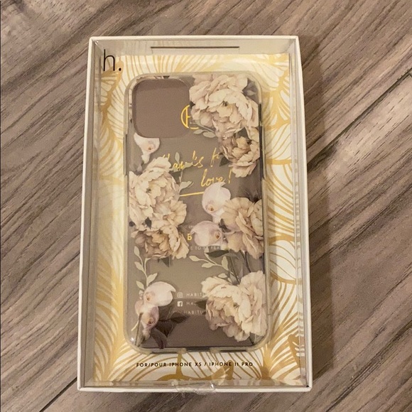 iPhone XS/iPhone 11 pro case - Picture 1 of 1